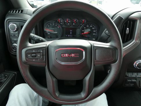 Certified 2025 GMC Sierra 1500 Pro w/ Pro Value Package image 30