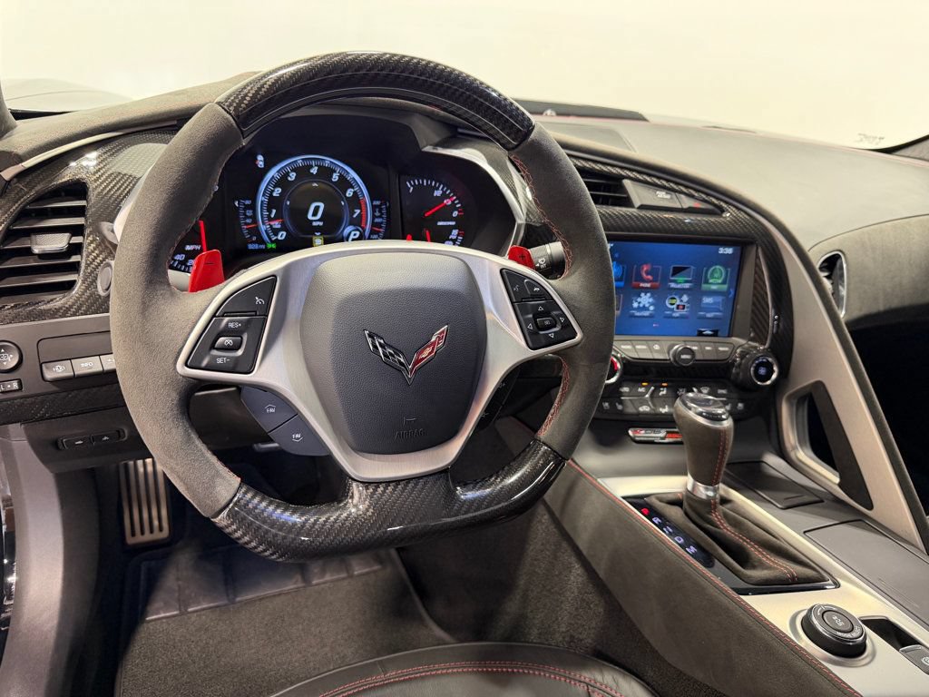 Used 2019 Chevrolet Corvette Z06 RWD image 34
