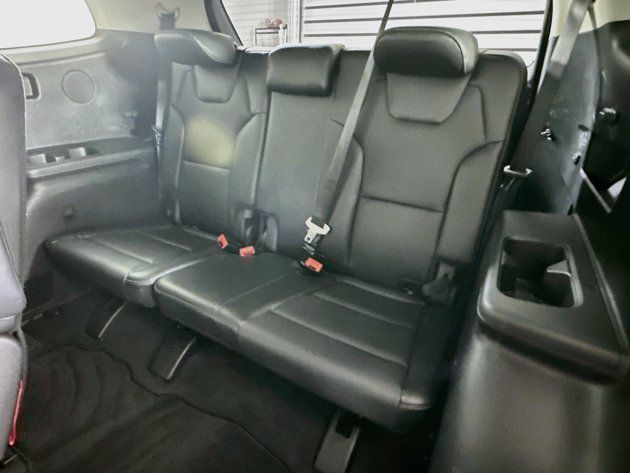 Used 2025 Kia Telluride S FWD image 30