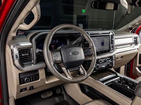 Used 2026 Ford F450 Platinum w/ Platinum Plus Package image 18