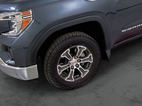 Certified 2021 GMC Sierra 1500 SLE image 7