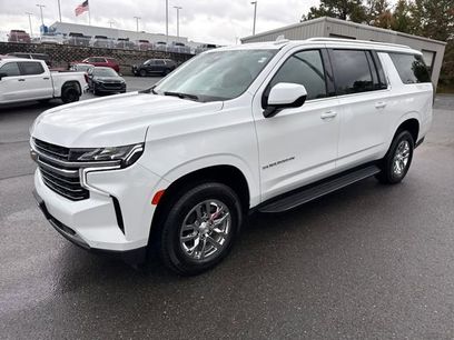 Used 2024 Chevrolet Suburban LT