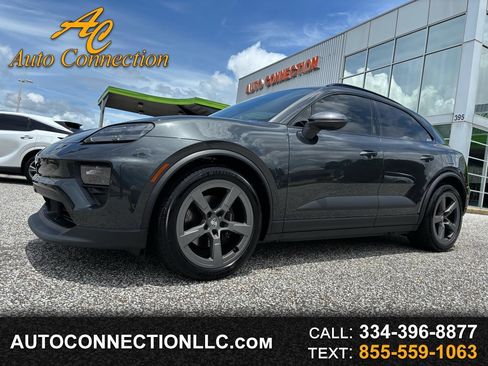 Used 2025 Porsche Macan Electric RWD image 1