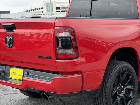 Used 2023 RAM 1500 Laramie AWD/4WD image 10