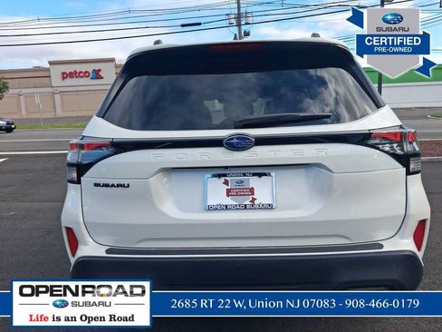 Used 2026 Subaru Forester Premium AWD/4WD image 4