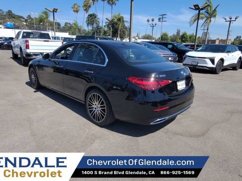 Used 2025 Mercedes-Benz C 300 Sedan image 6