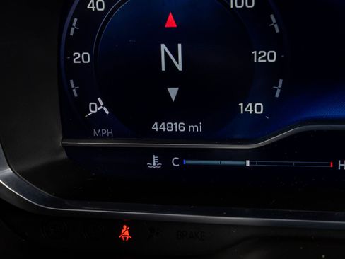 Used 2023 Chevrolet Tahoe High Country image 18