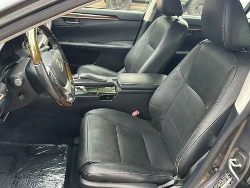 Used 2013 Lexus ES 350 FWD image 15