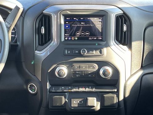 New 2026 GMC Sierra 1500 Pro w/ Pro Value Package image 17