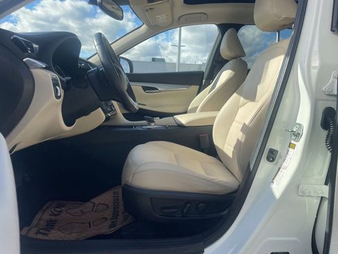 Used 2021 INFINITI QX50 Luxe w/ Cargo Package image 22