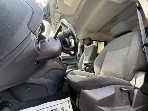 Used 2018 Ford Transit Connect XL FWD image 33