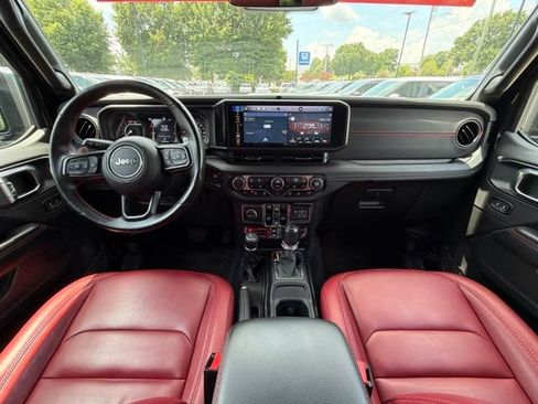 Used 2024 Jeep Wrangler Unlimited Rubicon 392 AWD/4WD image 31