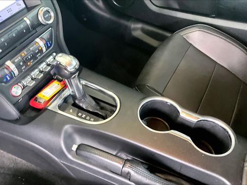Used 2018 Ford Mustang Premium RWD image 14