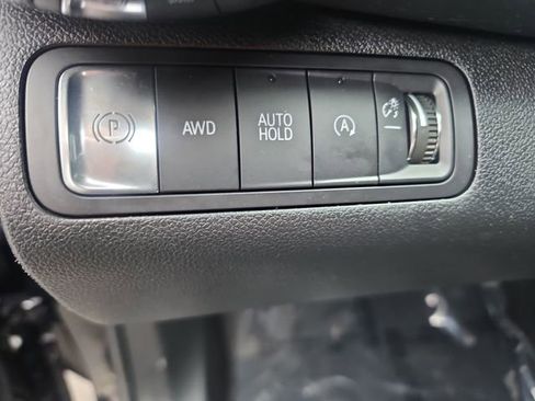 Used 2025 Chevrolet Equinox LT image 34