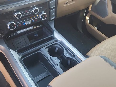 New 2025 Ford F350 Lariat w/ Black Appearance Package image 19