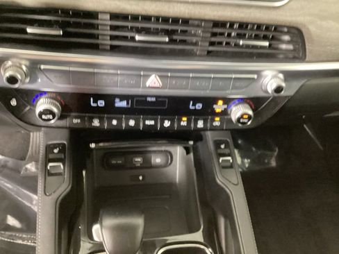 Used 2022 Kia Telluride EX AWD/4WD image 27