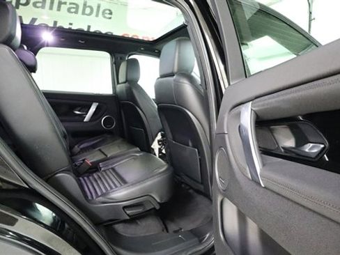 Used 2020 Land Rover Discovery Sport S image 11
