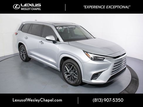 Used 2025 Lexus TX 350 FWD w/ Technology Package image 2
