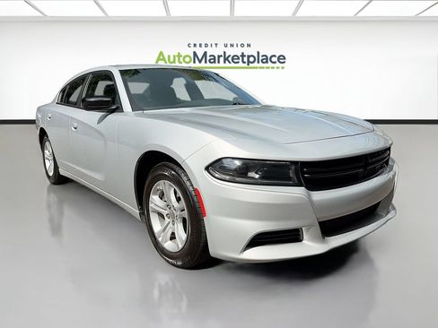 Used 2023 Dodge Charger SXT RWD image 1