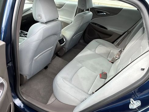 Used 2021 Chevrolet Malibu LT image 12