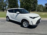 New 2025 Kia Soul S image 2