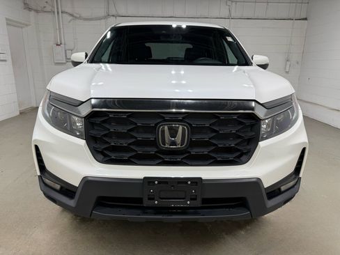 Used 2023 Honda Passport EX-L image 2