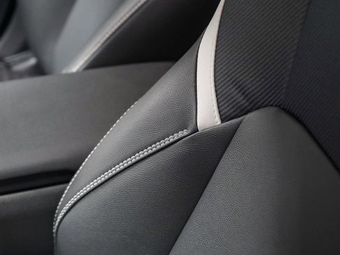 Used 2026 Toyota Camry SE image 22