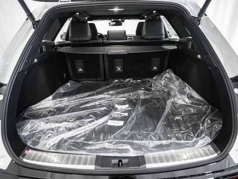 New 2026 Toyota Crown Signia image 10