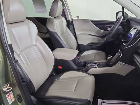 Used 2020 Subaru Forester Limited image 12