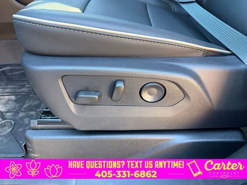 New 2026 Chevrolet Suburban Premier image 24