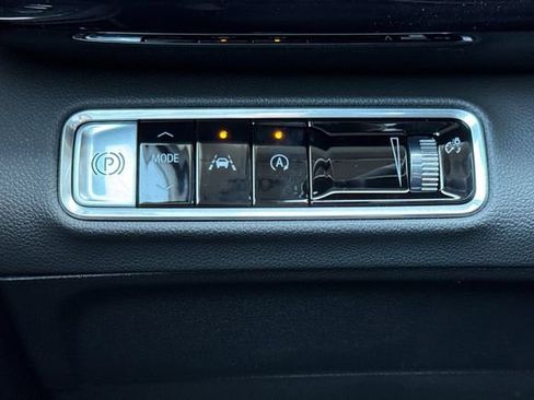 New 2026 Buick Envision Sport Touring image 32