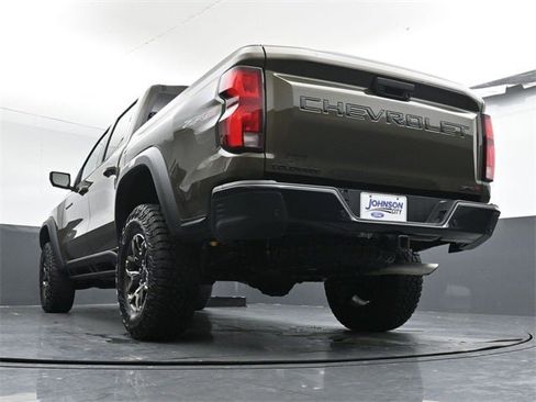 Used 2025 Chevrolet Colorado ZR2 w/ Technology Package image 28