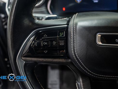 Used 2021 Jeep Grand Cherokee L Overland w/ Luxury Tech Group IV image 14