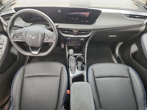 Certified 2025 Buick Encore GX Sport Touring FWD image 8