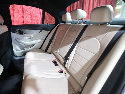 Used 2018 Mercedes-Benz C 300 Sedan w/ Premium Package image 14