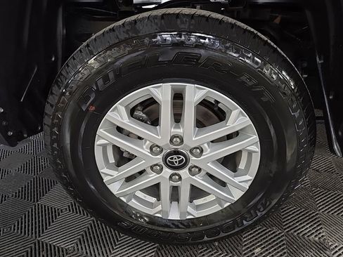 Used 2025 Toyota Tundra SR5 AWD/4WD image 13