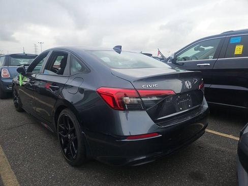 Used 2022 Honda Civic Sport image 4