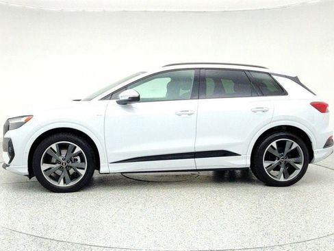 Used 2024 Audi Q4 e-tron Premium Plus w/ Premium Plus image 8