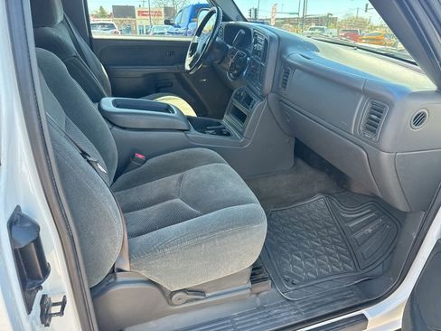 Used 2003 Chevrolet Silverado 1500 LS w/ Off-Road Package AWD/4WD image 28