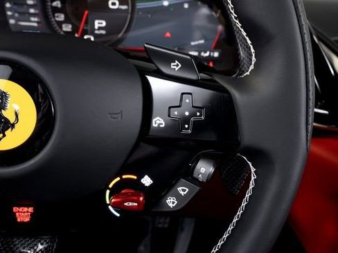 Certified 2025 Ferrari Roma Spider RWD image 42