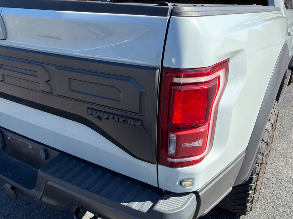 Used 2017 Ford F150 Raptor w/ Equipment Group 802A Luxury AWD/4WD image 29