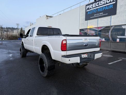 Used 2016 Ford F250 Platinum image 3