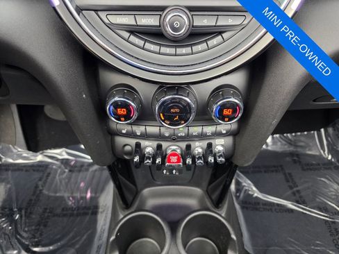 Used 2019 MINI Cooper S w/ Premium Package image 22