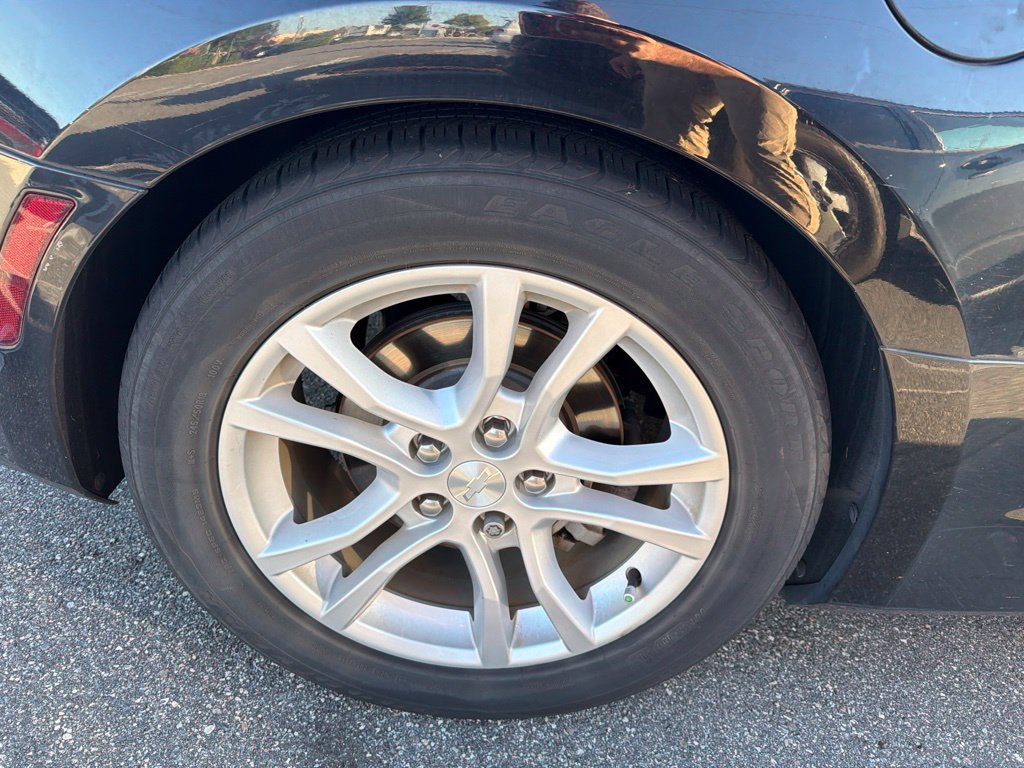 Used 2020 Chevrolet Camaro LS RWD image 10