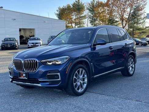 Certified 2022 BMW X5 xDrive40i w/ Climate Comfort Package image 2