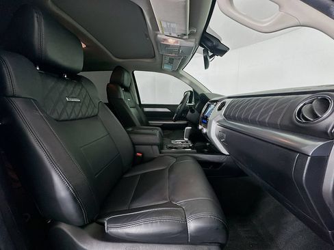 Used 2021 Toyota Tundra Platinum AWD/4WD image 29
