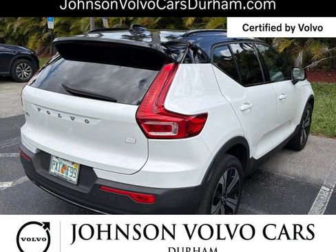 Used 2023 Volvo XC40 Recharge Plus AWD/4WD image 3