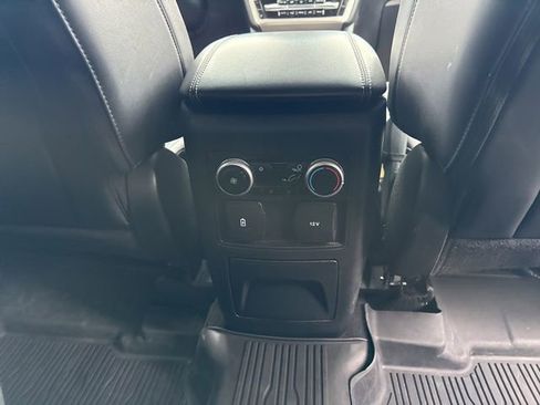 Certified 2023 Ford Explorer XLT w/ Equipment Group 202A AWD/4WD image 29
