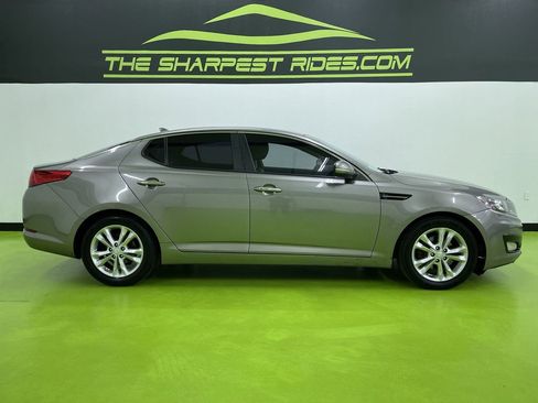 Used 2013 Kia Optima EX image 9