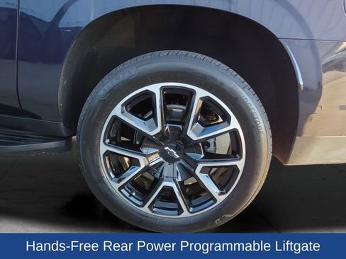 Certified 2023 Chevrolet Suburban RST w/ Luxury Package image 29